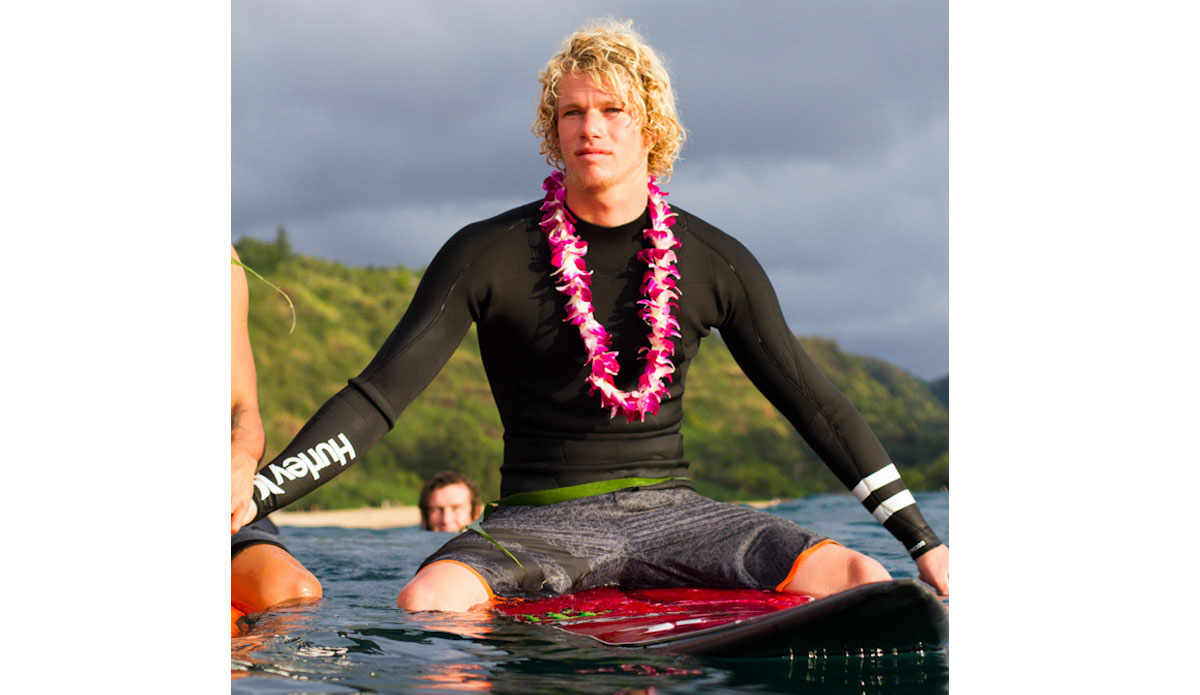 John John Florence showing his respect to Eddie Aikau at the Eddie Aikau paddle out ceremony on the North Shore of Oahu. Photo: <a href=\"https://instagram.com/landonhayashi\">@LandonHayashi</a>