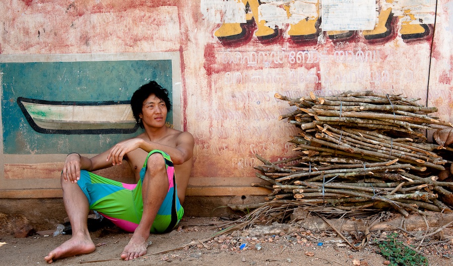 Portrait of Tao Schirmacher, one of the best river wave surfers of Munich and maybe the world. Photo:  <a href=\"https://www.larsjacobsen.com/\" target=_blank>Lars Jacobsen</a>.
