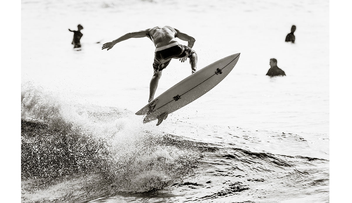 Photo: <a href=\"https://surfimagery.4ormat.com/\"> Laurent Chantegros</a>