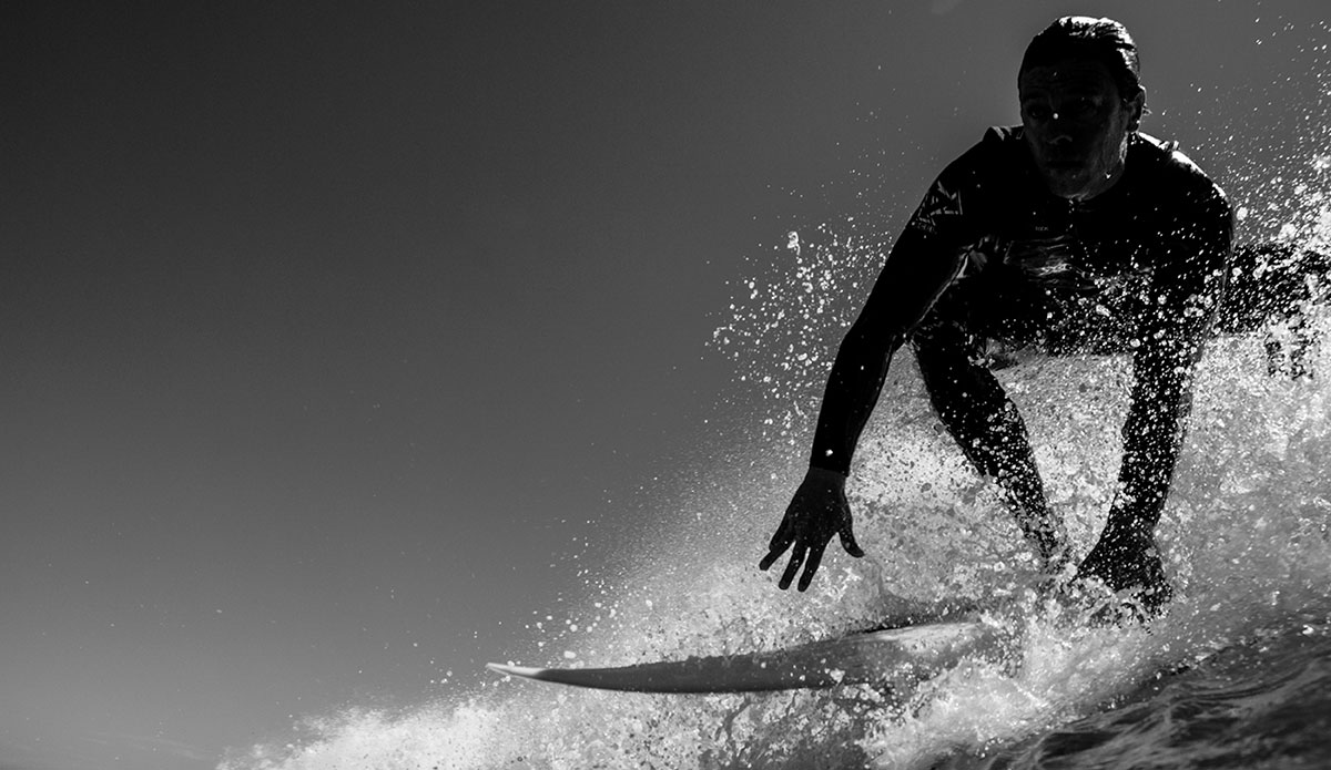 Photo: <a href=\"https://surfimagery.4ormat.com/\"> Laurent Chantegros</a>