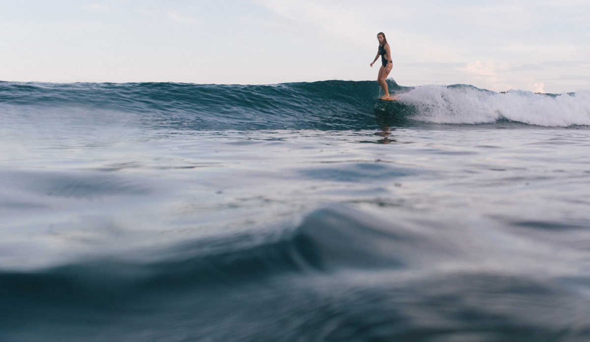 Longboarding allows you to surf any kind of waves with its best and worst days. Here is one of the best days. For most people, this could be not worth it to go out, but in the practice of classic longboarding, it\'s called a perfect wave. Photo: Thomas Lodin