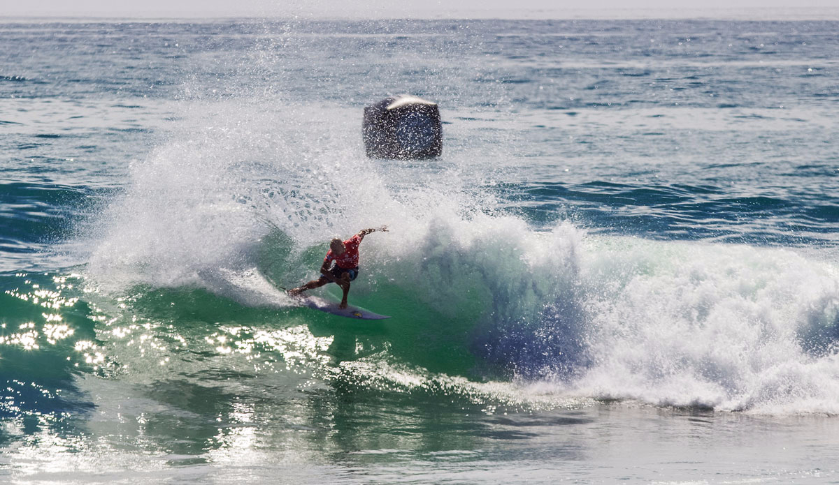 Kelly Slater of the United States of America (pictured) winning his Round 3 heat at the Hurley Pro on Thursday September 11, 2015. Kelly posted a score of 8.33 (out of a possible 10) to advance to the next round. Photo: <a href=\"https://www.worldsurfleague.com/\">WSL/<a href=\"https://instagram.com/nomadshotelsc/\"</a>/Rowland</a>