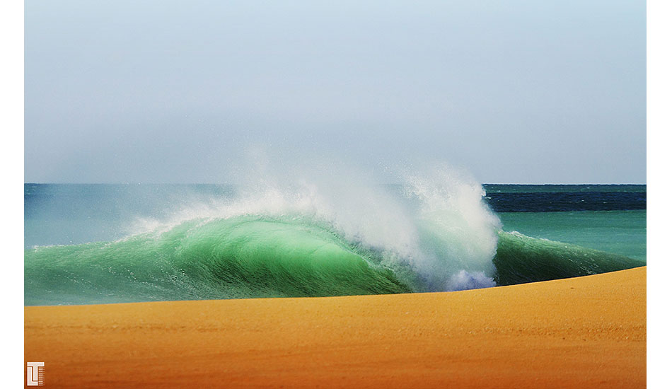 Inviting green barrel. Image: <a href=\"https://lucashoot.blogspot.com\">Tozzi</a></em></strong>