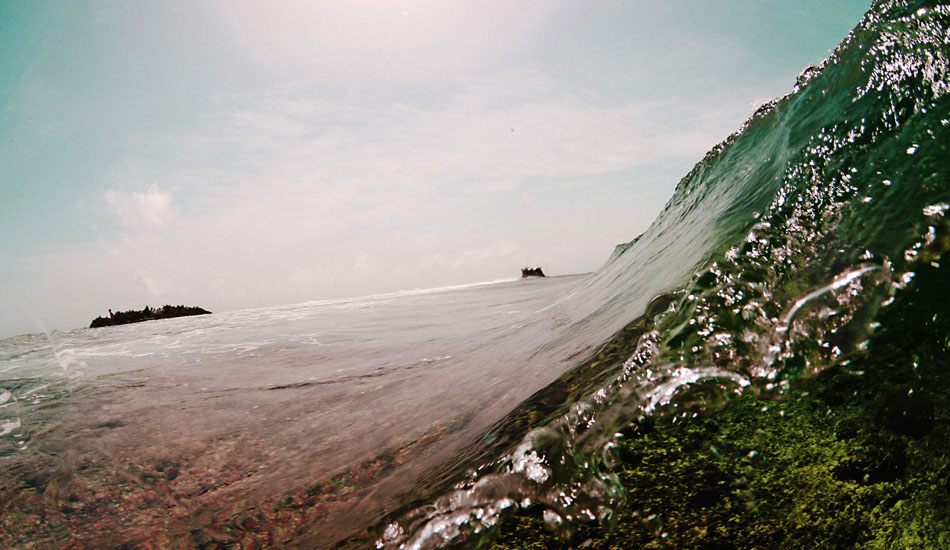 And this wave shall remain nameless. Photo: Obdulio Luna