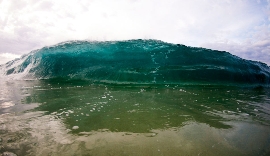 Wall of water at the local shore break spot. Photo: <a href=\"https://www.https://ryanmackphoto.blogspot.com/\" target=_blank>Ryan Mack</a>