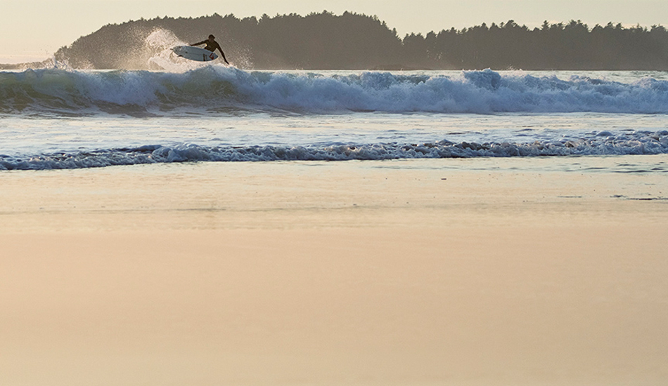Kye Peladeau showing off with a shore break air show. Photo: <a href=\"https://marcuspaladino.wordpress.com\">Marcus Paladino</a>