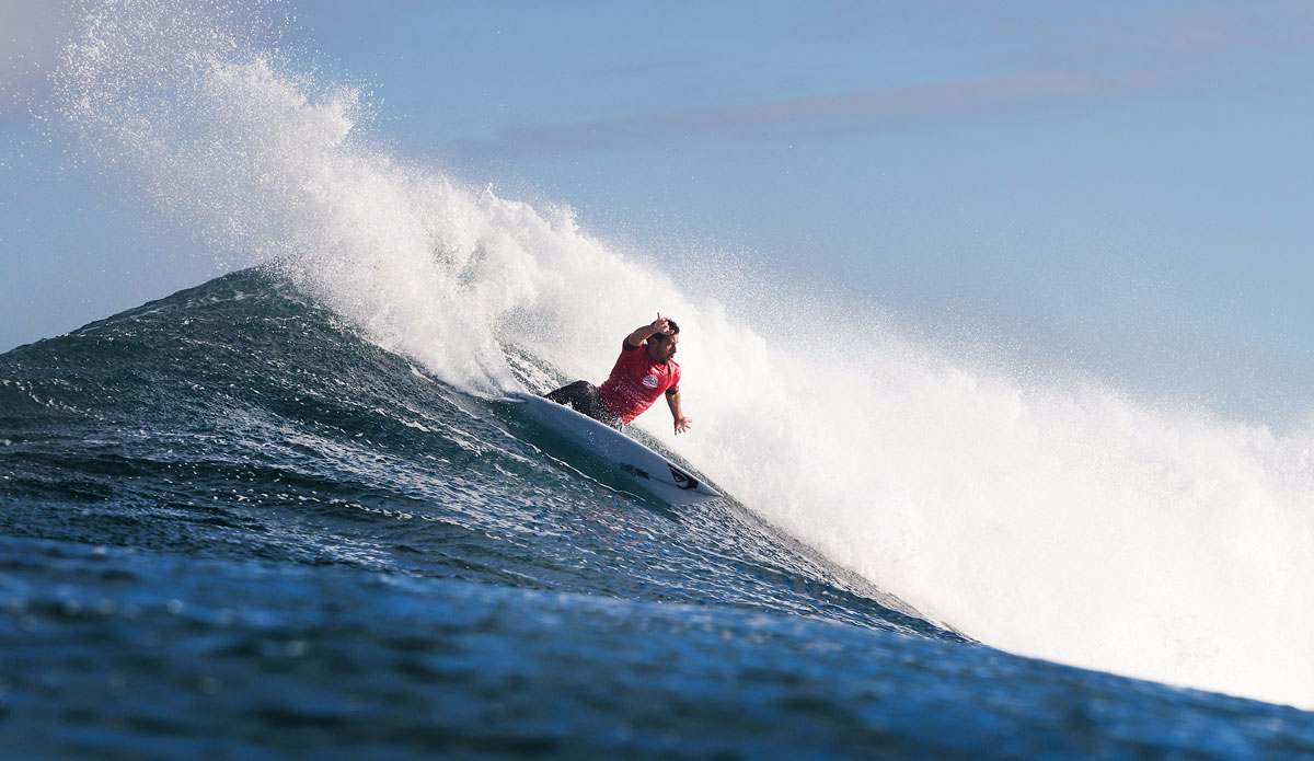Jeremy Flores wraps up. Photo: <a href=\"https://www.worldsurfleague.com/\">WSL</a>/Cestari
