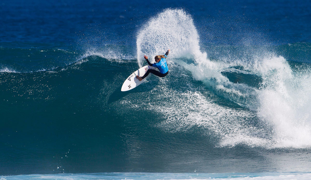 Lakey Peterson is one of the fittest women on Tour, and it shows in moments like this. Photo: <a href=\"https://www.worldsurfleague.com/\">WSL</a>