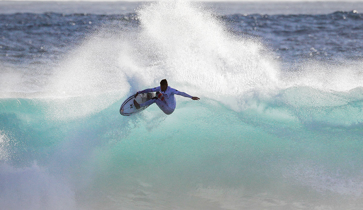 Kolohe Andino. Photo: WSL/<a href=\"https://www.instagram.com/kc80/?hl=en\">Cestari</a>