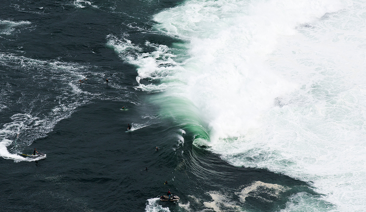 A nasty sea monster goes unridden. Photo: <a href=\"https://www.facebook.com/pages/MattDunbarPhotography/285105918215175\">Matt Dunbar</a> and  <a href=\"https://www.ianbirdphotography.com/\">Ian Bird</a>