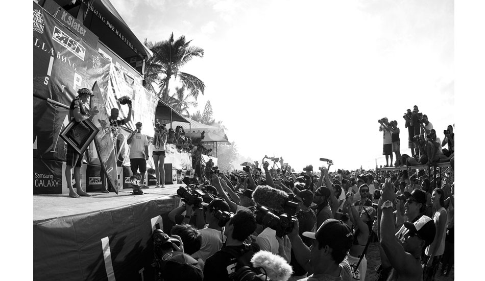 The champs receive their awards. Photo: <a href=\"https://mattdunbar.com.au\">Matt Dunbar</a>
