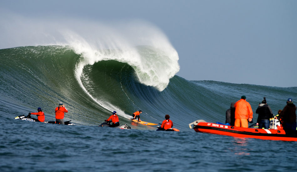 Tyler Fox at the 2014 Maverick\'s Invitational in Half Moon Bay, California. Photo: <a href=\"https://www.driftwoodfoto.com/\">Benjamin Ginsberg</a>