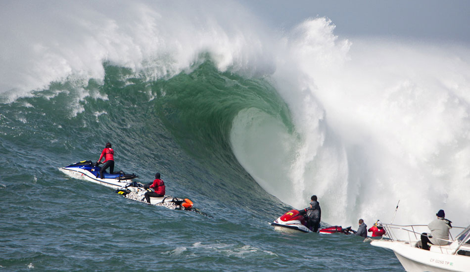 Raw power. Lots of it. Photo: <a href=\"https://withinwaves.com/\" target=_blank>Nick Allen</a>