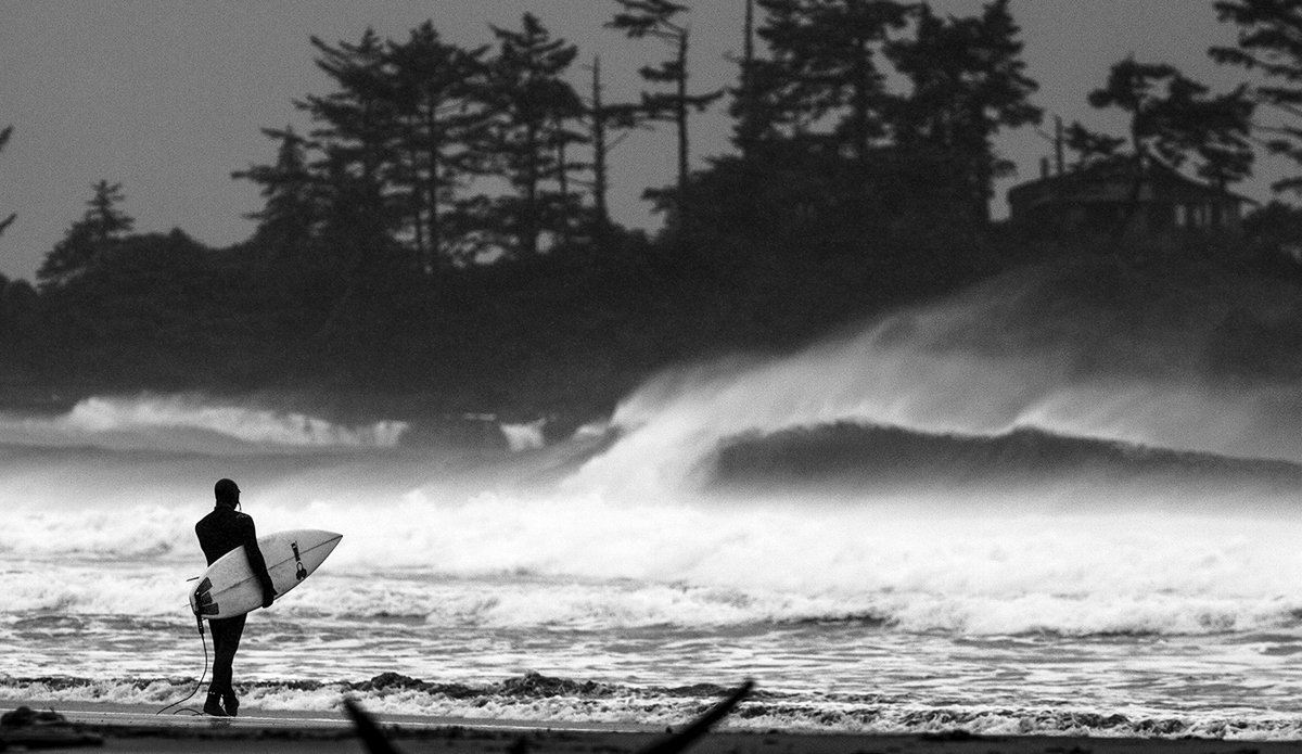 It seems the further north one goes, the quicker and faster the weather changes. An hour before I took this image, the ocean was onshore and pure garbage. Then the wind turned 180 degrees and the locs were coming out of the woodwork for a quick session before dark. Photo: <a href=\"https://markmcinnis.com/\" target=_blank>Mark McInnis</a>