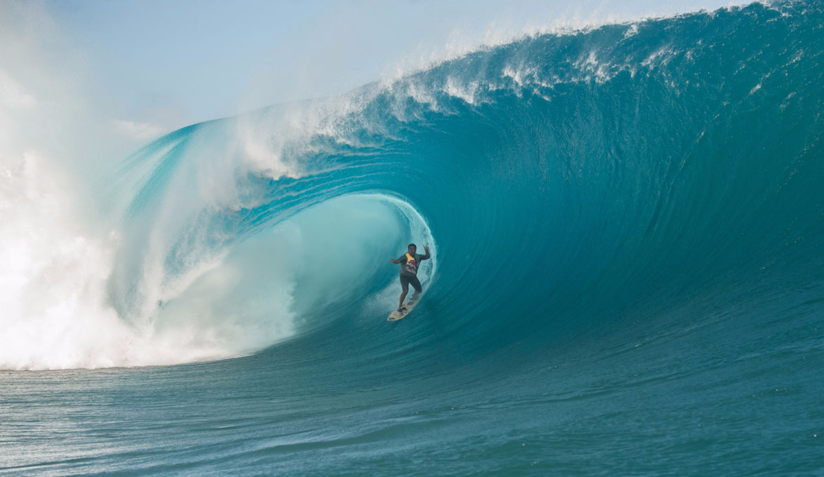 Raimana comfortable in a massive pit. Photo: <a href=\"https://www.timmckennaphoto.com/\">Tim McKenna</a>