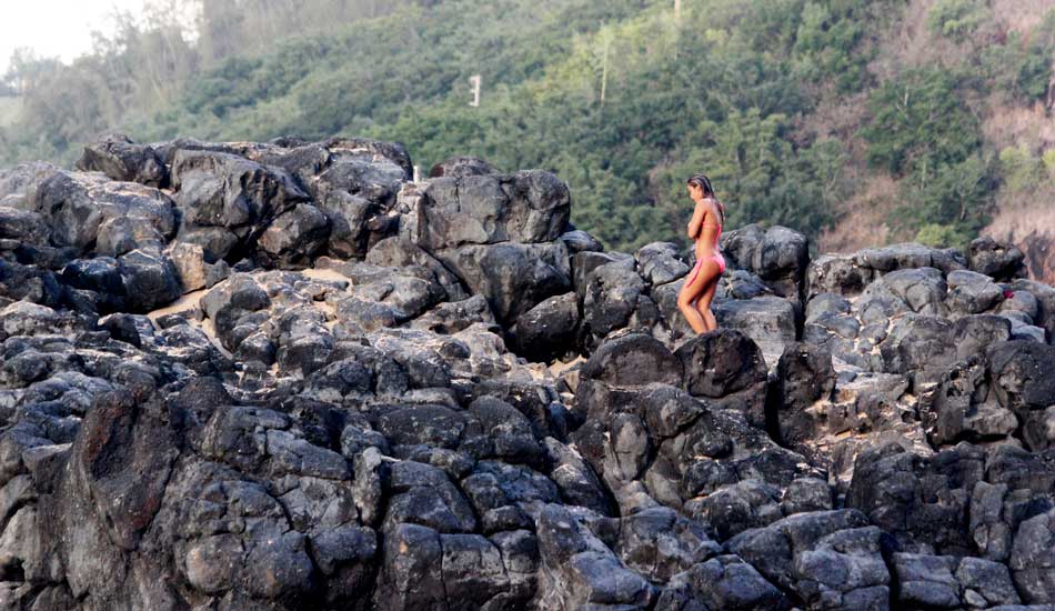 Alessa Quizon, Waimea Bay. Photo: Megan Villa