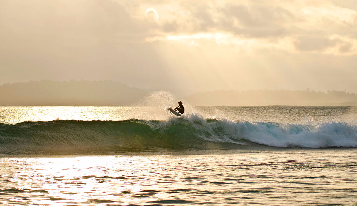 The groms were playful in the air. Photo: <a href=\"https://www.shootingdownthebarrel.com/\">Nico Palacios</a>