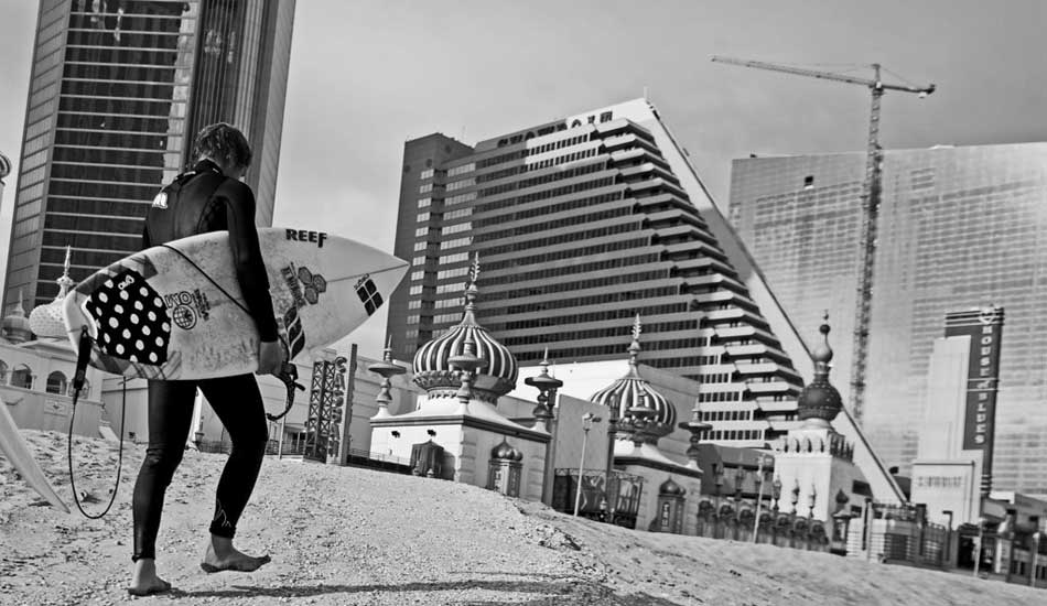 AC has a much different atmosphere than anywhere else along New Jersey\'s coast. When Tom and I arrived, we were beckoned by junkies on the boardwalk. Tom assured everyone who did ask, however, that I was the one with the bundles of cash. Photo: <a href=\"https://www.mikeincittiphotography.com/\" target=_blank>Mike Incitti</a>