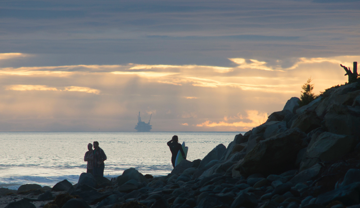 Offshore rigs, sun rays, cobblestones and twin keel fish. Must be Santa Babylon. Photo: <a href=\"https://www.milesjackler.com\"MilesJackler.com</a>