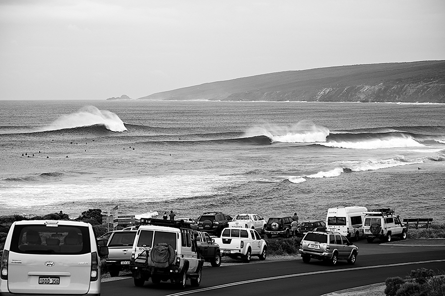 Mind surfers aplenty. Photo: Russel Ord
