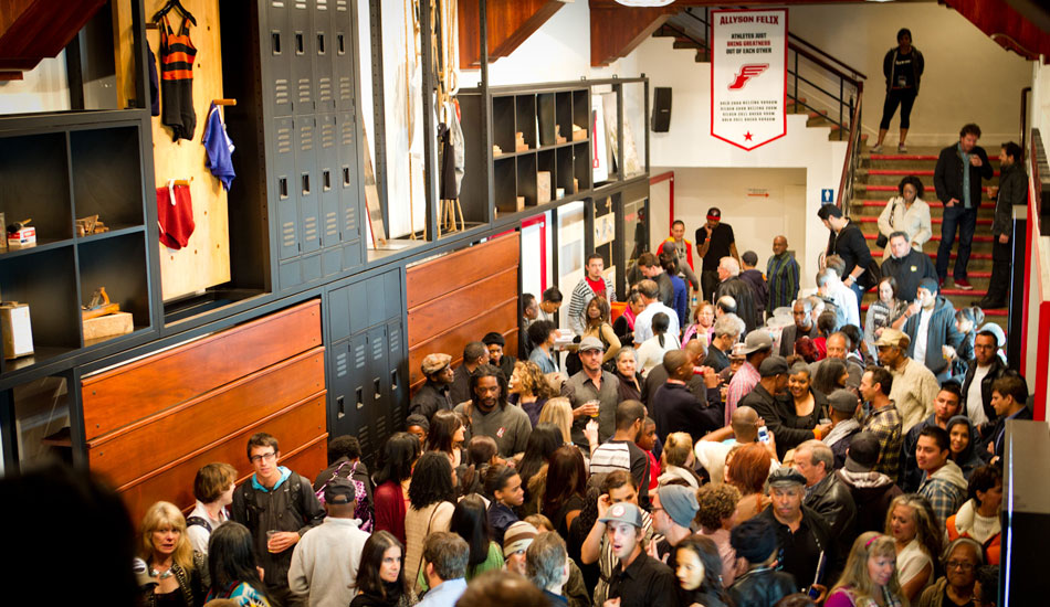 Packed house. The Theatre was converted into a gym-like scene. Photo: <a href=\"https://www.msmolowe.com/\" target=\"_blank\">Mike Smolowe</a>