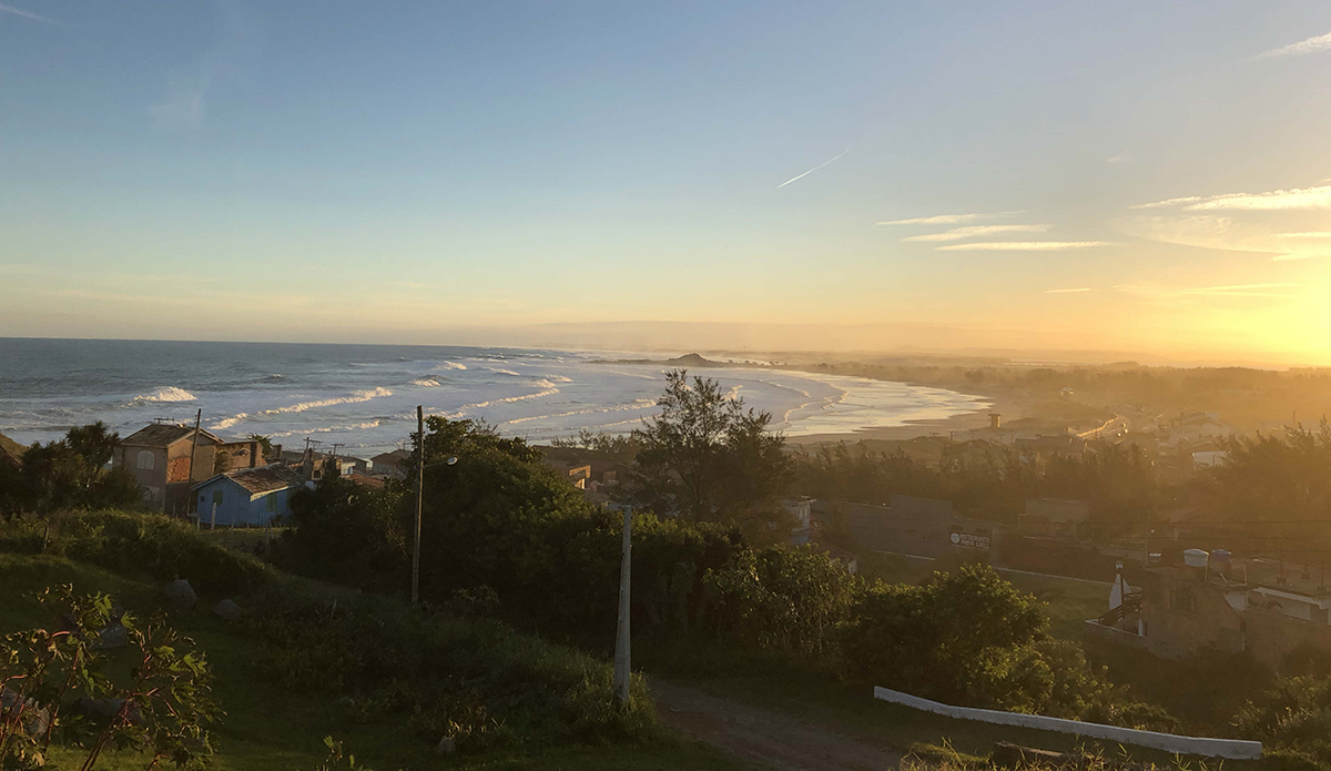 Photo: Waves.com.br // James Thisted