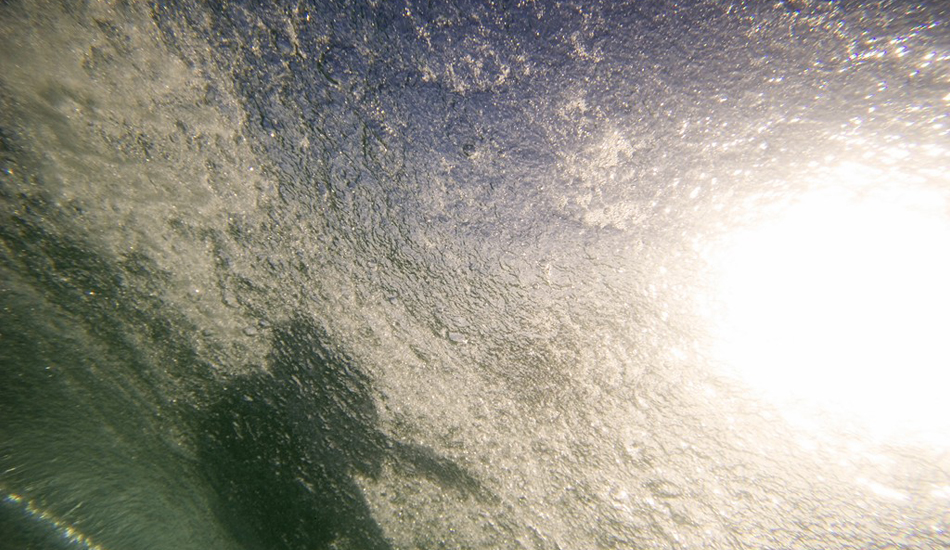 Gold coast, Australia, unknown surfer. Image: <a href=\"https://www.antoniomuglia.com/\" target=\"_blank\">Muglia</a>