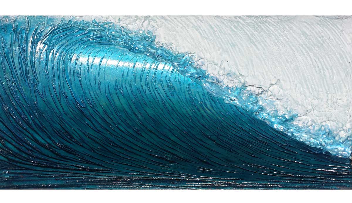 “Lip Line” (6 in. x 12 in.) Initially, I began carving waves to create a natural shadow under the lip when the light comes from above. When I made this piece I discovered that I was able to achieve a dramatically different effect just by changing the angle of the lighting. Image: Nathan Ledyard