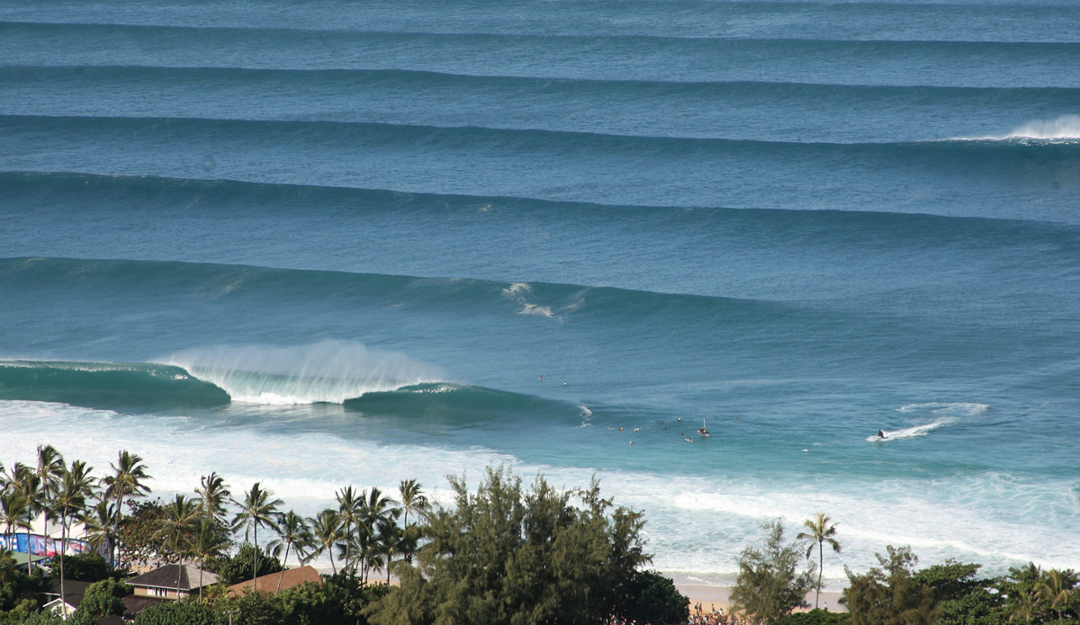 Pipeline. Up on the hill during the heat when Mick Fanning won the World Title. North Shore, O\'ahu. Photo: <a href=\"https://davenelson-photography.com\">DaveNelson-photography.com</a>