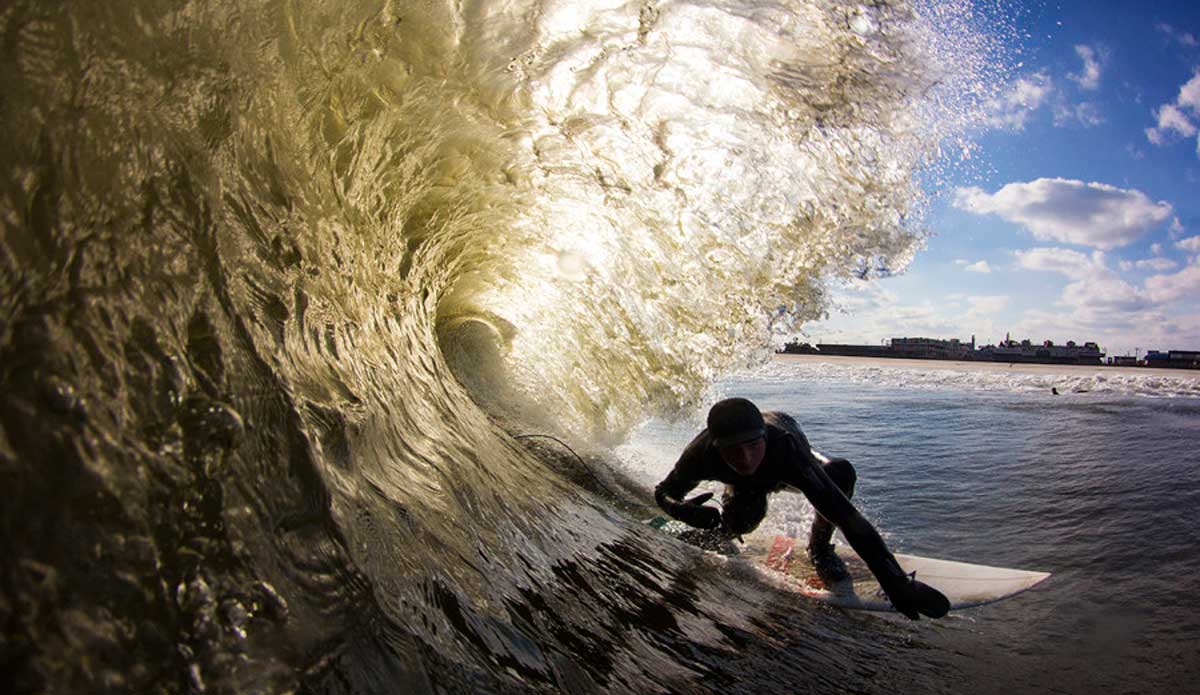 Local Casino Pier grom Donald Wagner (DT) locking into a beauty right in front of his house. Photo: <a href=\"https://www.davenilsenphotography.com/\">David Nilsen</a>