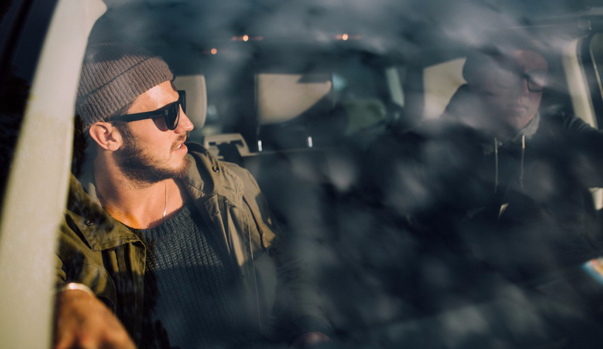 Hanging out with media crew, waiting for Nic. Photo:  Lennart Ritscher