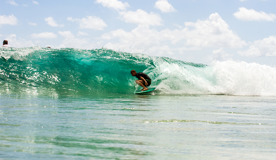 Luke Quinn locked low. Photo: <a href=\"https://www.thetypewriterboy.com/\"> Nico Beighton</a>