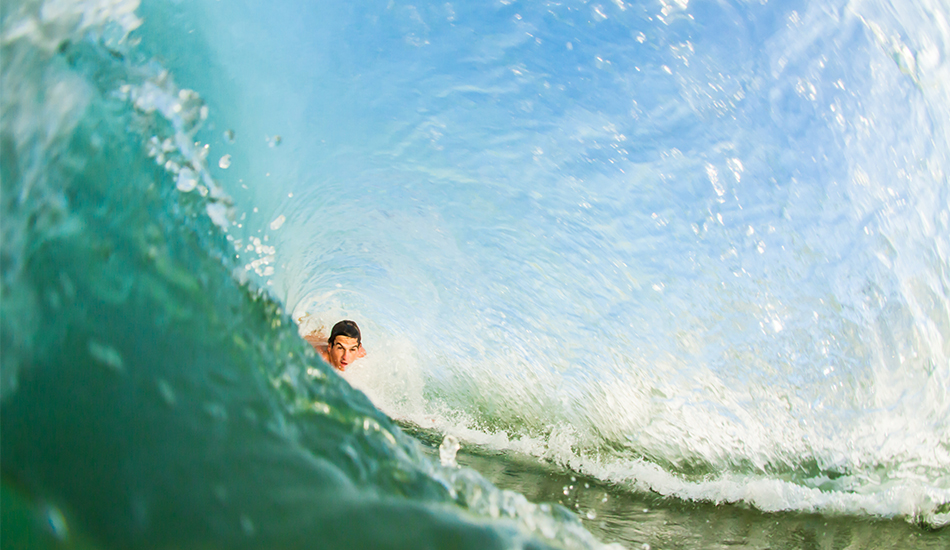 Tim Lingard body bashing. Photo: <a href=\"https://www.thetypewriterboy.com/\"> Nico Beighton</a>