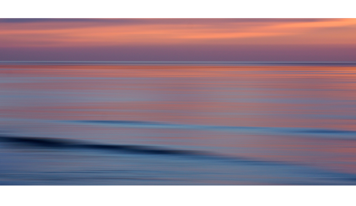 Pacific Floe Photo: <a href=\"https://beachradishimages.com/\">beachradish images</a>