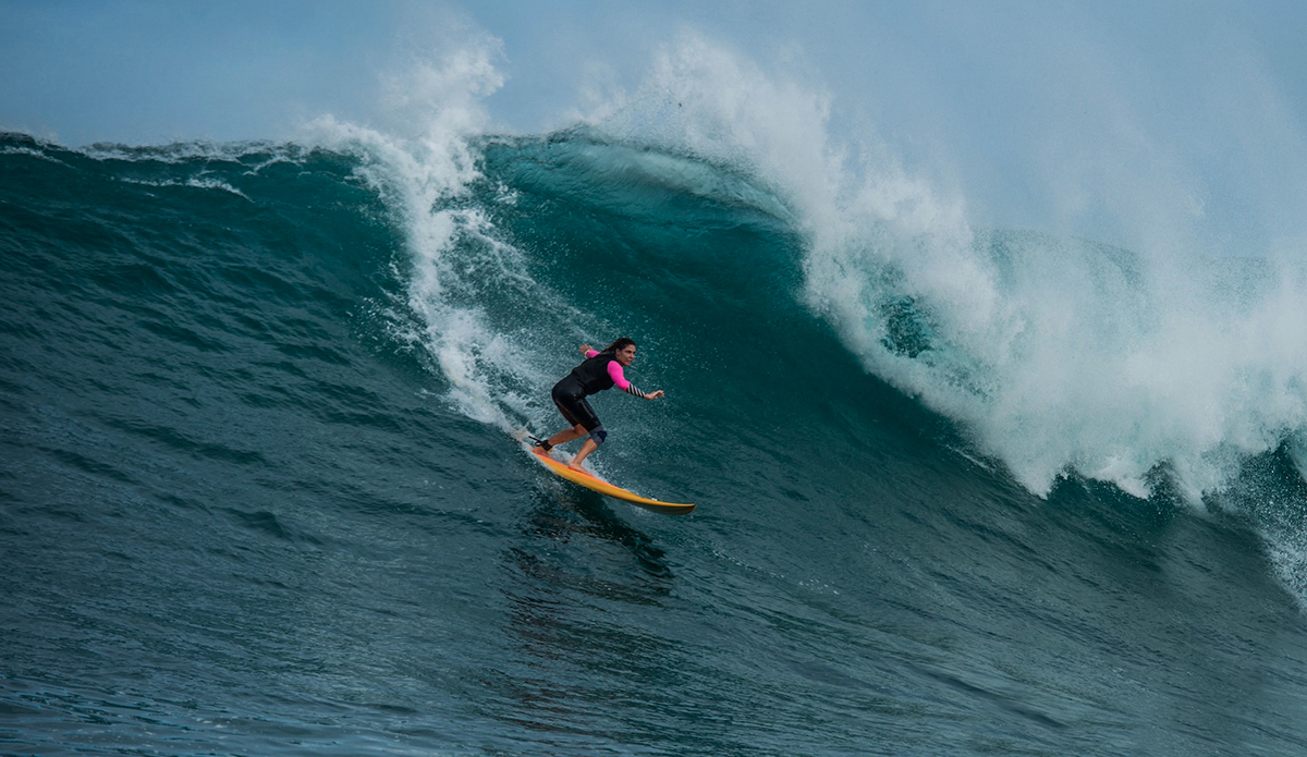 Silvia Nabuco was a professional cyclist and triathlete, when she finished with her career as a triathlete, she decided to learn to surf. It was love at first wave.