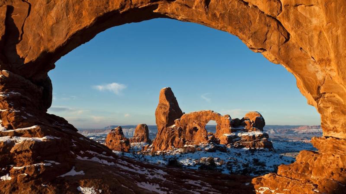 Turret Arch. Photo: Jacob W. Frank/NPS
