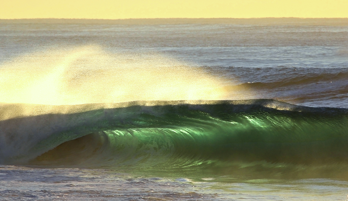 The one that got away. The tow in rider opted to skip out of this in favor of an oncoming set. Photo: <a href=\"https://www.hollytreephoto.com/\" target=\"_blank\">Holly Shoebridge</a>