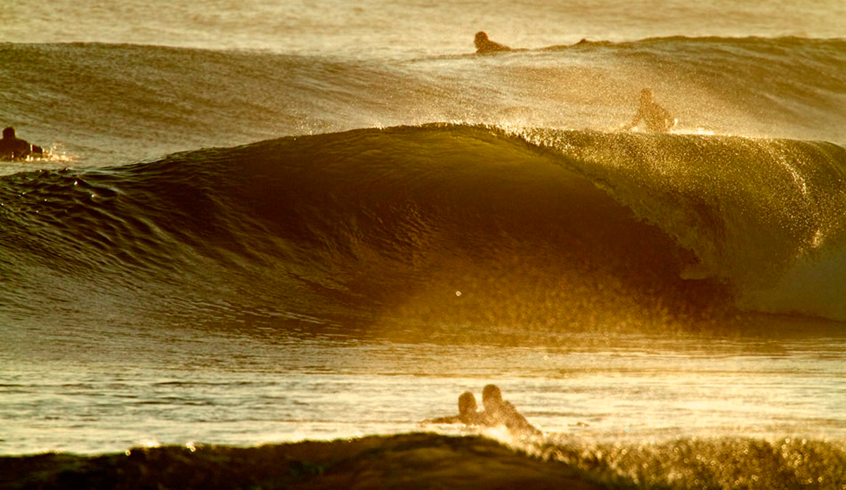 Tucked in deep at a Rincon driving through the cove. Photo: <a href=\"https://www.lowtiderising.com/\" target=\"_blank\">Aroyan</a>