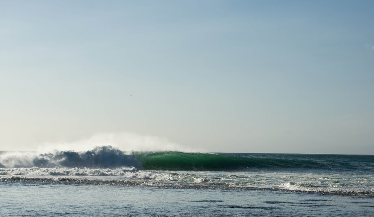 Even after collecting two 8’s early in the heat, Garut would have to battle back to steal the win from Rondi. He did just that, scoring a 9.5 and 9.65 with an uncanny barrel-sense and superb wave selection in the second half of the heat. Photo: <a href=\"https://www.drydenbrown.com/\">Dryden Brown</a>
