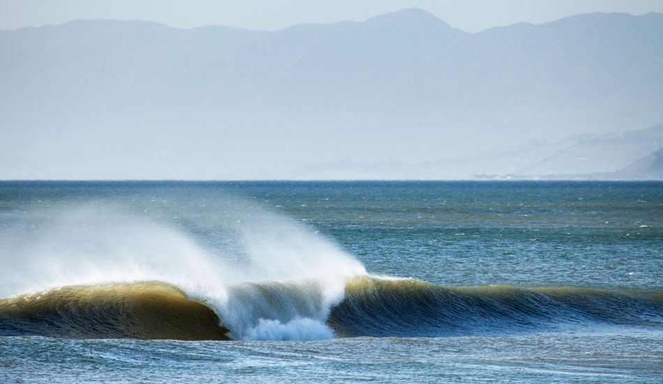 Chilly offshore evening in Ventura, CA. Photo: <a href=\"https://paulgreenephoto.com/\" target=_blank>Paul Greene</a> 