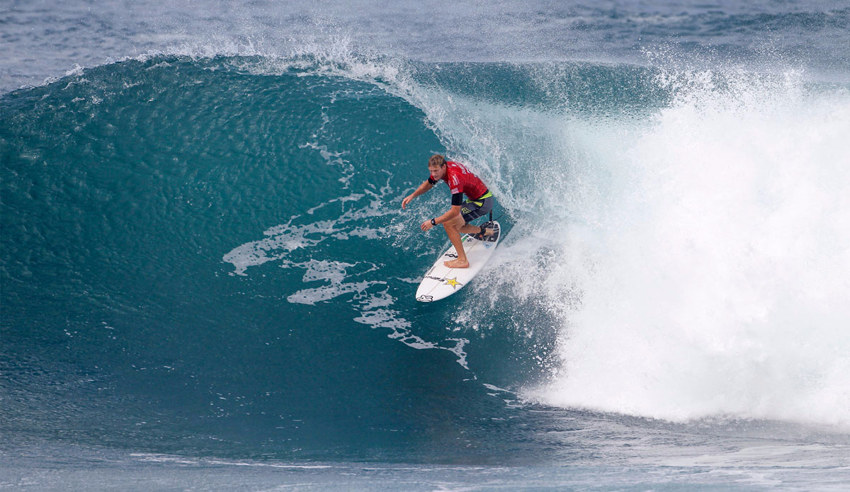 Bede Durbidge of Australia (pictured) winning his Round 1 heat at the Billabong Pipe Masters at Pipeline, Oahu, Hawaii on Thursday December 10, 2015. Photo: <a href=\"https://www.worldsurfleague.com/\">WSL</a>/<a href=\"https://www.instagram.com/kirstinscholtz/\">Scholtz</a>