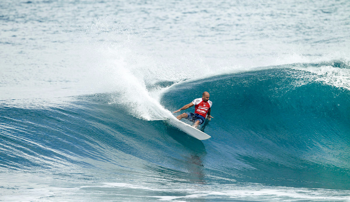 Kelly Slater of the USA (pictured) winning his Round 2 heat at the Billabong Pipe Masters at Pipeline. Photo: <a href=\"https://www.worldsurfleague.com/\">WSL</a>/<a href=\"https://www.instagram.com/kc80/\">Cestari</a>
