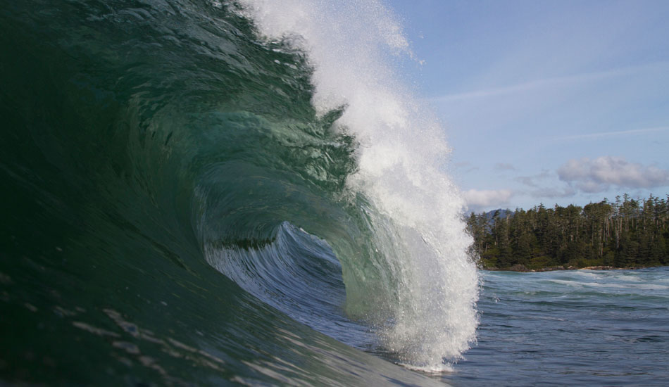 Oh, to be body surfing inside this one, but this view ain\'t bad. Photo: <a href=\"https://www.adamdewolfe.com/Intro.html\" target=_blank>Adam Dewolfe.</a>