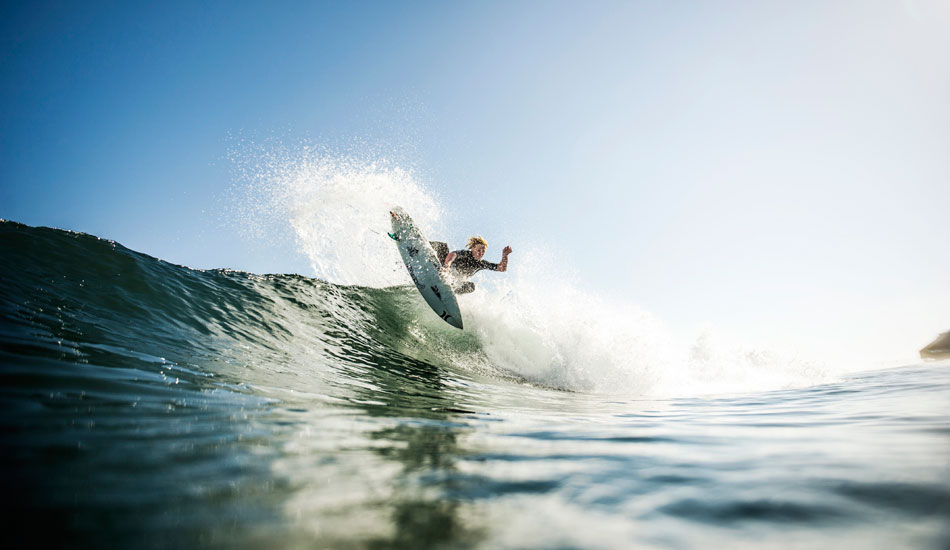 Charlie Fawcett displaying. Malibu, August 2012. Photo: <a href=\"https://www.dylangordon.com/\" target=_blank>Dylan Gordon</a>