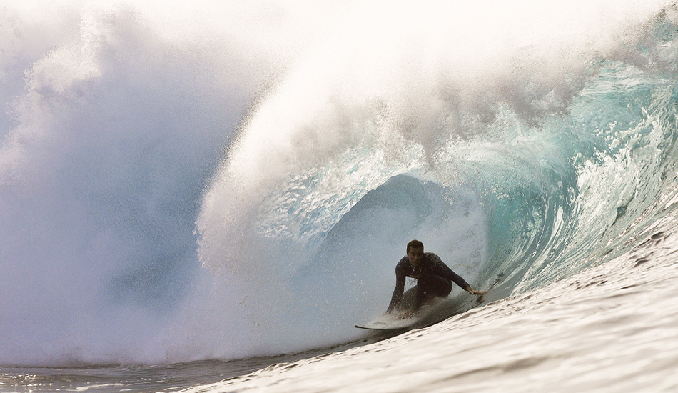 Fabio Pagan in the European Pipe, El Quemao. Lanzarote Island. Photo: <a href=\"https://www.josevglezvisions.com\" target=_blank>Jose V. Glez.</a>