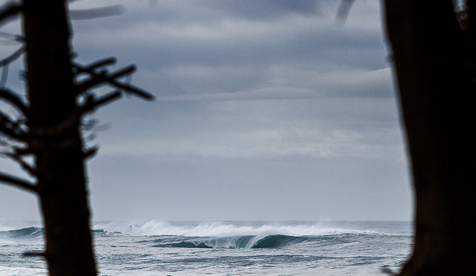 Being above California, one would think the coastline of the Pacific Northwest would be just as littered with waves. Not so. Residents of Northern California, Oregon and Washington will tell you that they pretty much got screwed by the surf Gods. The few gems are heavily localized and fickle to say the least. This wave, however, regulates itself. Photo: <a href=\"https://markmcinnis.com/\">Mark McInnis</a>