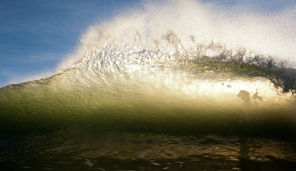 \"Blazing.\"  The local beachbreak comes alive, with a little help from 20mph offshore winds.  Image: <a href=\"https://www.withinwaves.com/\" target=\"_blank\">Allen</a>