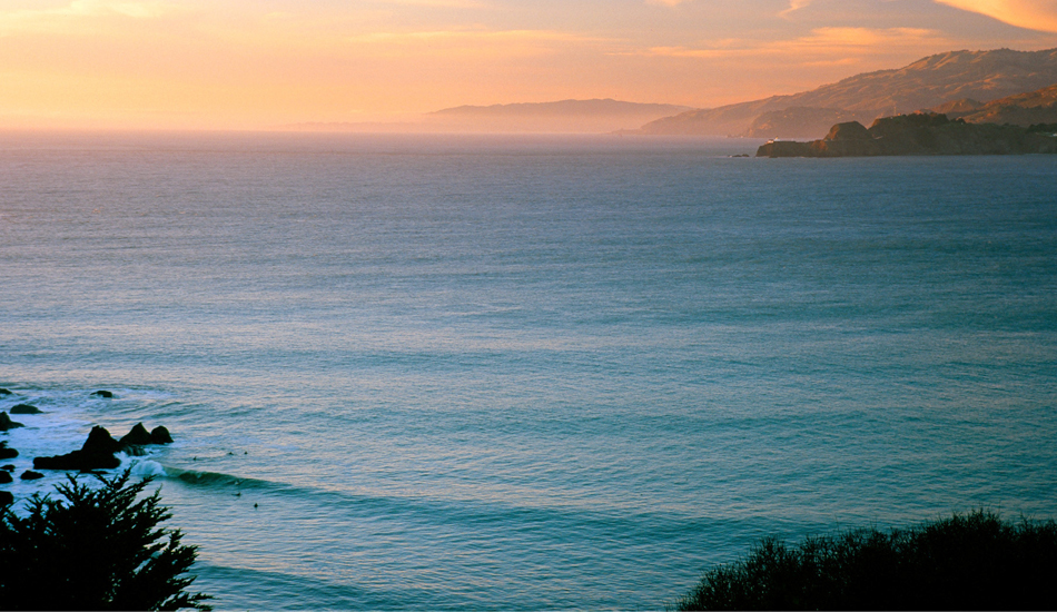 A fun day at the mouth of the Golden Gate, Marin Headland fading into golden hues. Image: <a href=\"https://www.paulferraris.com/\" target=\"_blank\">Ferraris</a>