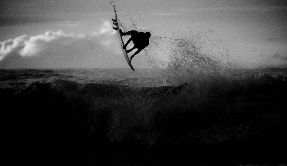 Hawaii 08, Backdoor. Photo: <a href=\"https://www.rickyjlesser.com/\" target=_blank>Ricky Lesser.</a>