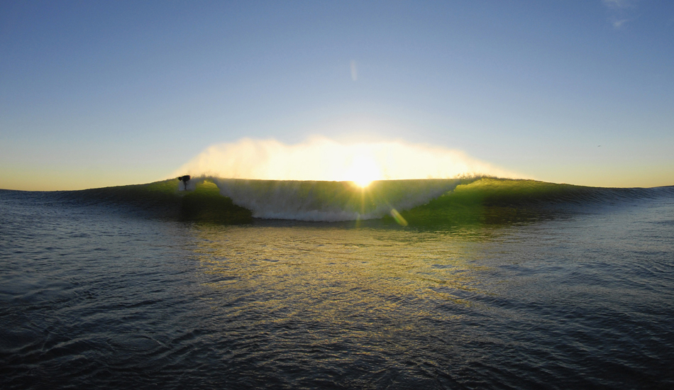 Cecil Page up in Ventura County, yet another Santa Anna sunset. I love this area. Photo: <a href=\"https://www.rickyjlesser.com/\" target=_blank>Ricky Lesser.</a>